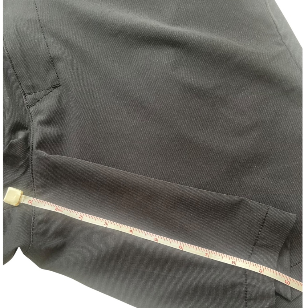 Banana Republic Men's Comfort Flat Front Shorts Black size 36 golf fast dry - Picture 12 of 12